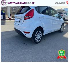 Auto - Ford fiesta 1.4 5p. bz.- gpl titanium