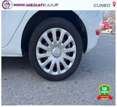 Auto - Ford fiesta 1.4 5p. bz.- gpl titanium