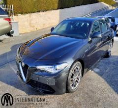 Auto - Alfa romeo giulia 2.2 td 160 cv at8 super