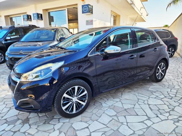 Auto - Peugeot 208 bluehdi 75 5p. allure