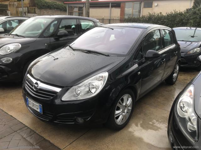 Auto - Opel corsa 1.2 5p. cosmo