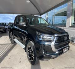 Auto - Toyota hilux 2.4 d-4d a/t 4wd 4p. dc lounge