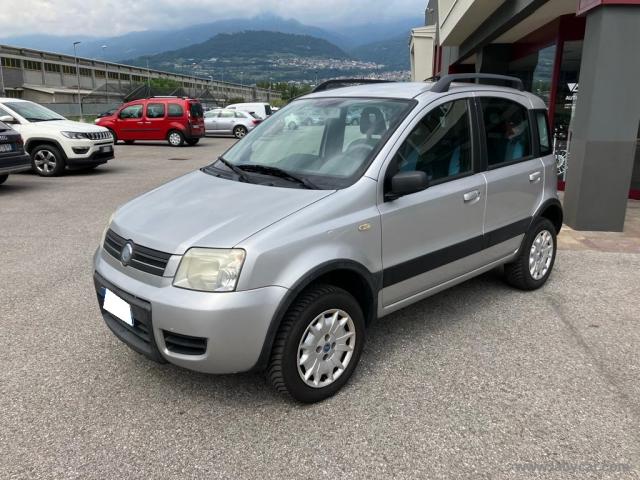 Auto - Fiat panda 1.2 4x4 climbing 60 cv