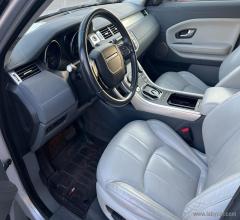 Auto - Land rover rr evoque 2.0 td4 150 cv5p. se