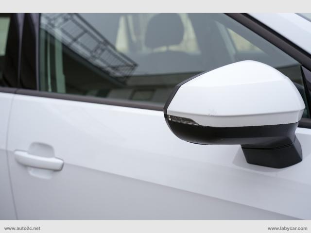 Auto - Audi q2 30 tdi s tronic business
