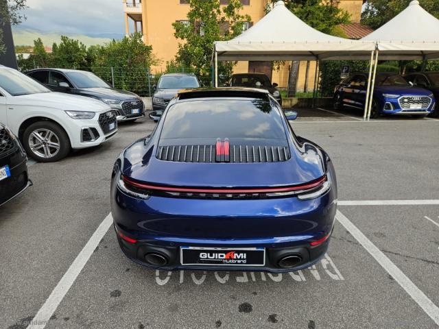 Auto - Porsche 911