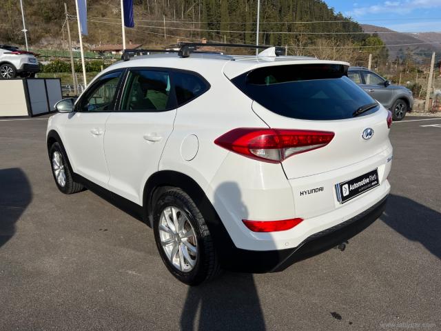 Auto - Hyundai tucson 1.7 crdi comfort