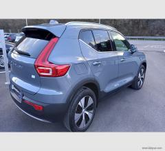 Auto - Volvo xc40 t5 recharge plug-in hyb. r-design