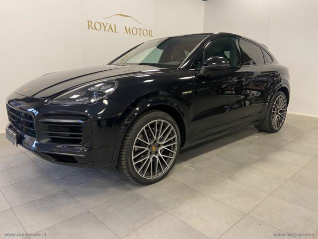 Auto - Porsche cayenne coupÃ¨ 3.0 v6 e-hybrid