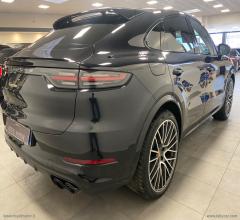 Auto - Porsche cayenne coupÃ¨ 3.0 v6 e-hybrid