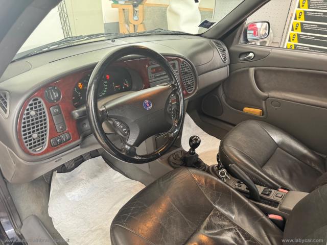 Auto - Saab 9-3 2.0 t cabrio se