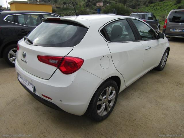 Auto - Alfa romeo giulietta 1.6 jtdm-2 105 cv business