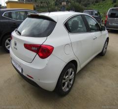 Auto - Alfa romeo giulietta 1.6 jtdm-2 105 cv business