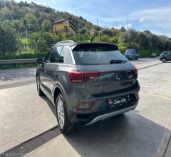 Auto - Volkswagen t-roc 2.0 tdi scr life