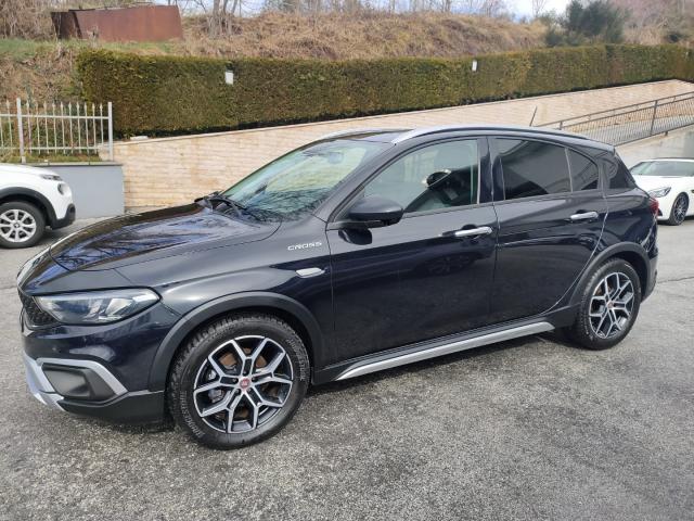 Auto - Fiat tipo 1.6 mjt s&s 5 porte cross