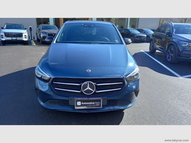 Auto - Mercedes-benz b 180 d automatic sport