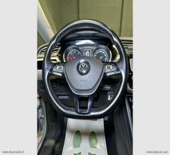 Auto - Volkswagen touran 1.6 tdi 115 cv dsg highline bmt