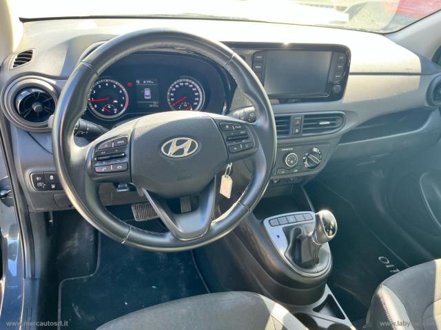 Auto - Hyundai i10 1.0 mpi at tech