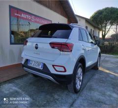 Auto - Volkswagen t-roc 1.0 tsi edition plus