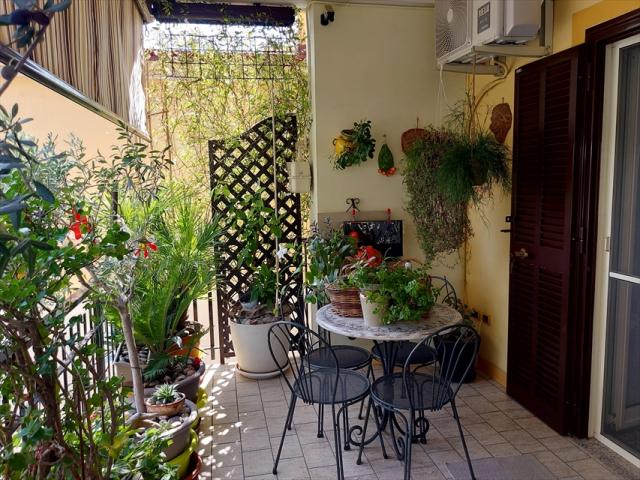 Appartamenti in Vendita - Appartamento in vendita a acerra via diaz
