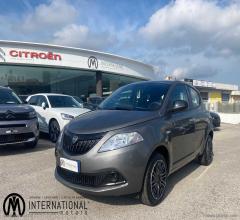 Lancia ypsilon 1.0 firefly 5p.s&s hyb. eco gold