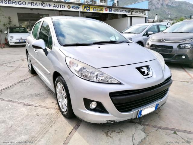 Auto - Peugeot 207 plus 1.4 8v 75 cv 5p. eco gpl