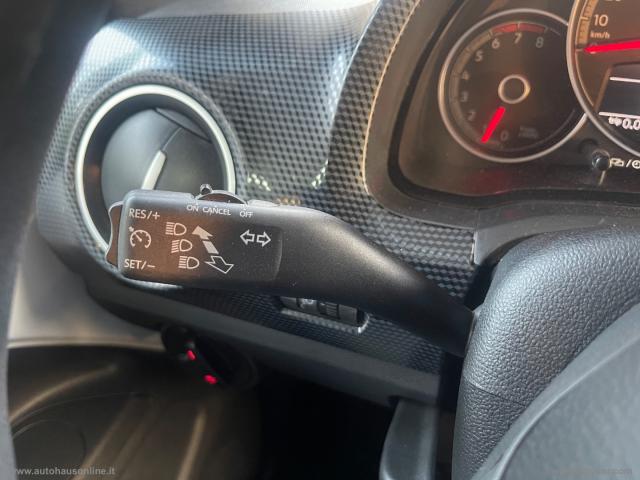 Auto - Volkswagen 1.0 5p. move up! bmt