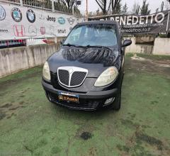 Auto - Lancia ypsilon 1.2 argento