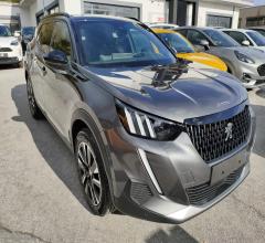 Auto - Peugeot 2008 puretech 130 s&s eat8 gt