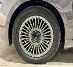 Auto - Fiat 500e action plus 3p. 95cv