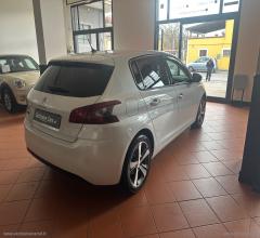 Auto - Peugeot 308 bluehdi 130 s&s eat8 allure
