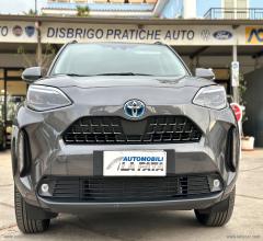 Auto - Toyota yaris cross 1.5 hyb 5p. e-cvt awd lounge