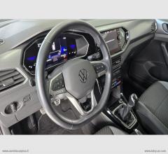 Auto - Volkswagen t-cross 1.0 tsi 110 cv r-line