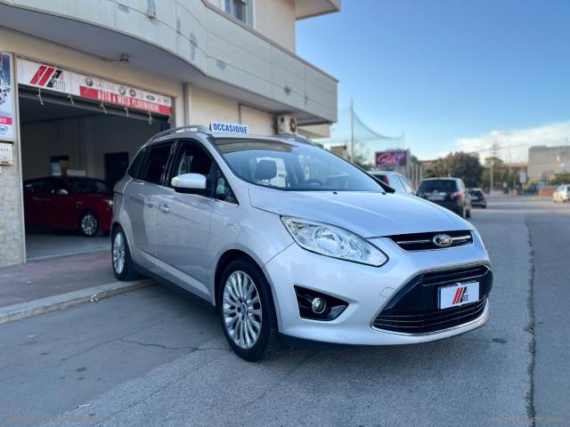 Auto - Ford c-max7 1.6 tdci 115 cv titanium