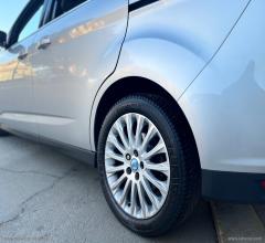 Auto - Ford c-max7 1.6 tdci 115 cv titanium