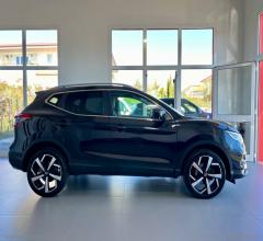 Auto - Nissan qasqhai 1.5 dci tekna