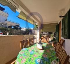Appartamenti in Vendita - Villa in vendita a bisceglie ville mare / via bovio