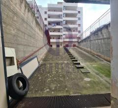 Appartamenti in Vendita - Deposito in vendita a bisceglie seminario