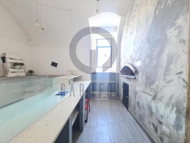 Appartamenti in Vendita - Locale commerciale in affitto a bisceglie san pietro