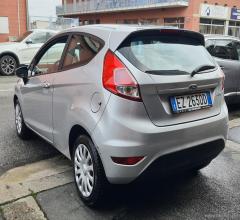 Auto - Ford fiesta 1.4 3p. bz.- gpl