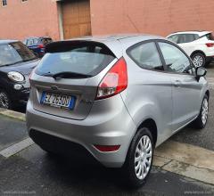 Auto - Ford fiesta 1.4 3p. bz.- gpl