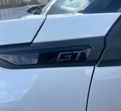 Auto - Peugeot 2008 puretech 130 s&s eat8 gt