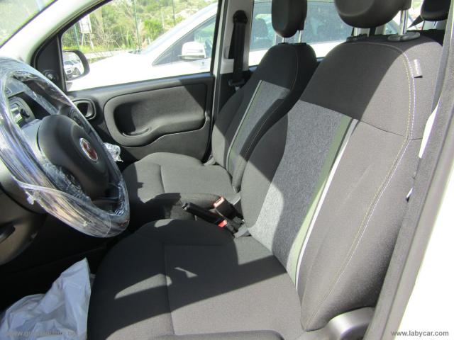 Auto - Fiat panda 1.0 firefly s&s hybrid city cross
