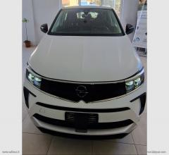 Auto - Opel grandland 1.5 d ecotec aut. bus. el.