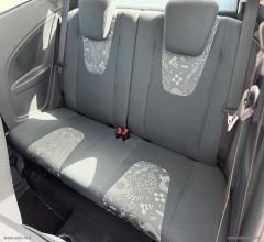 Auto - Ford ka+ 1.3 tdci 75 cv