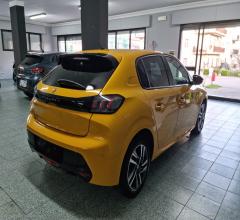 Auto - Peugeot 208 bluehdi 100 s&s 5p. allure