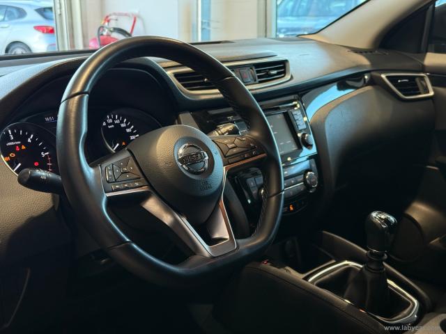 Auto - Nissan qashqai 1.5 dci 115 cv acenta