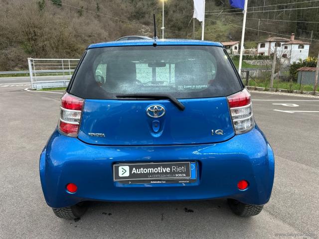 Auto - Toyota iq 1.0 multidrive