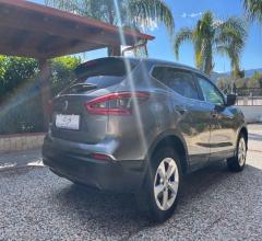 Auto - Nissan qashqai 1.5 dci business