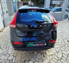 Auto - Volvo v40 d2 r-design momentum
